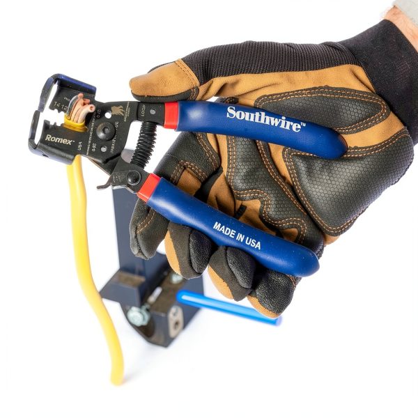 Southwire - 65172140 SNM1214HH-US ROMEX BOXJaw Wire Stripper, Dual Wire Cutter Strips both 12/2 & 14/2 Romex NMB JACKETS and 12 and 14 AWG Solid Wire-6